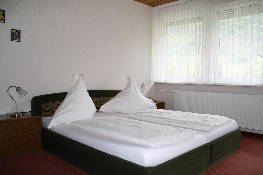 Kröv Haus Klosterblick חדר תמונה