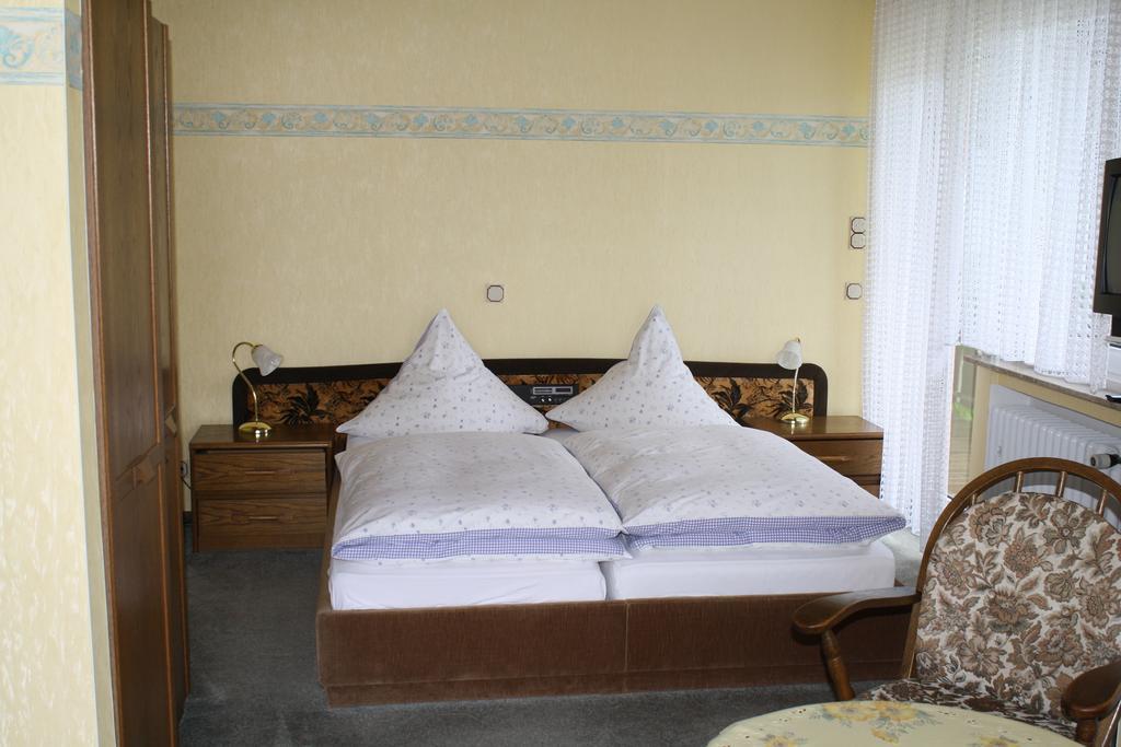 Kröv Haus Klosterblick מראה חיצוני תמונה