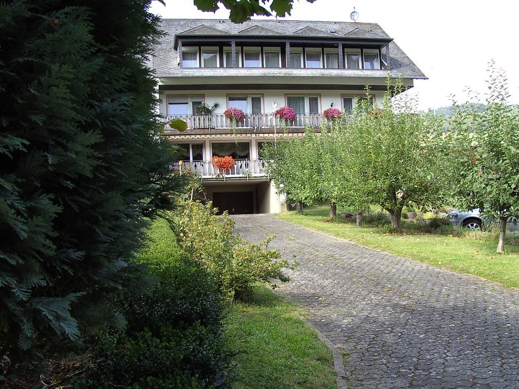 Kröv Haus Klosterblick מראה חיצוני תמונה
