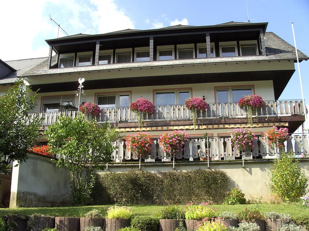 Kröv Haus Klosterblick מראה חיצוני תמונה